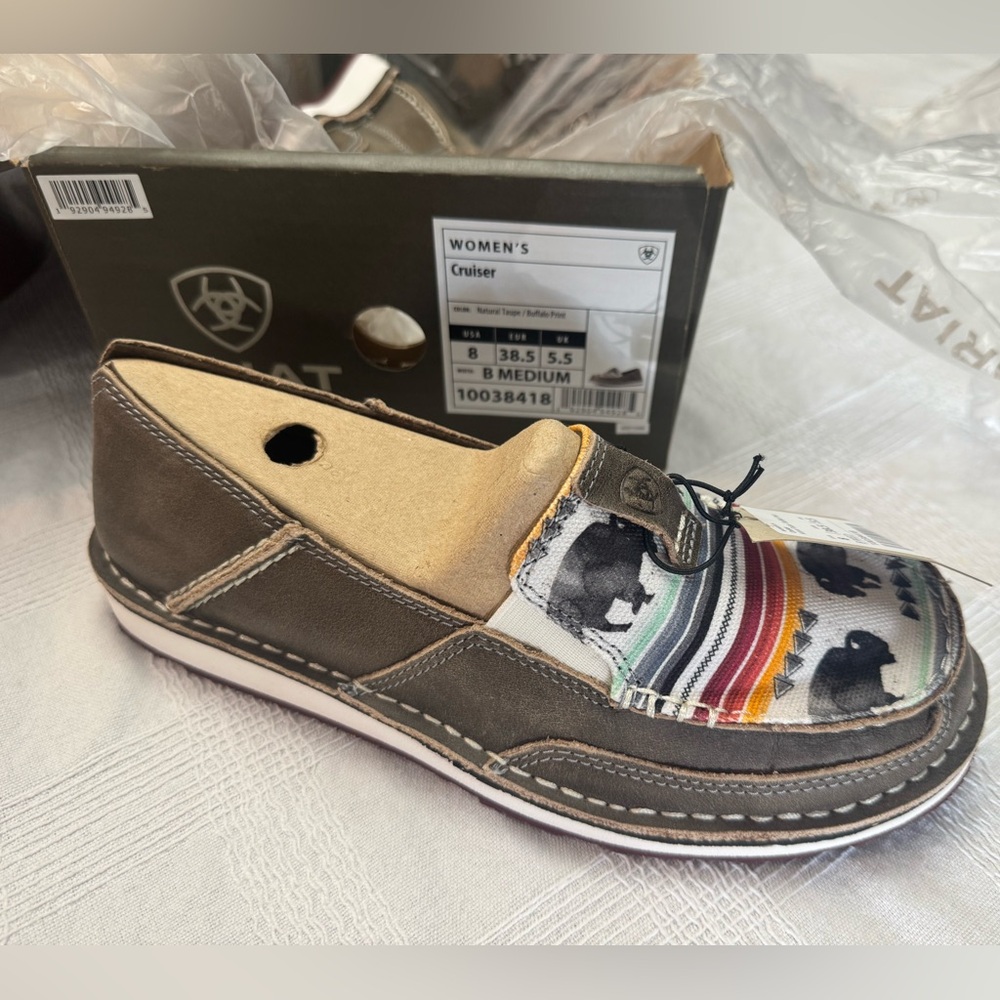 Brand new in box! Ariat Buffalo Print Cruisers size 8.